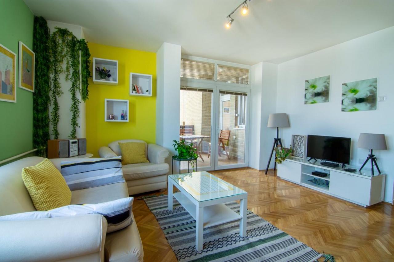 Green Paradise Square Apartment Skopje Exterior photo